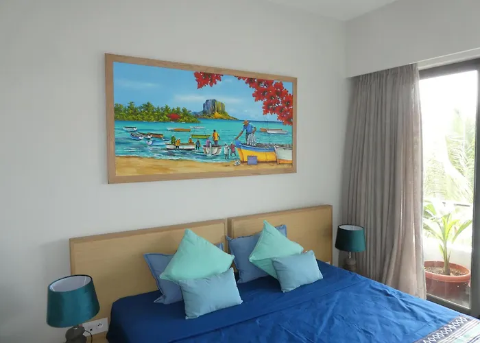 Appartement Le Dauphin Du Lagon Bleu - Plages De Mont Choisy Et De Trou Aux Biches